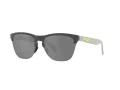 Oakley Frogskins Lite Aurinkolasit OO 0OO9374 937451